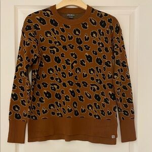 Eddie Bauer Brown Crewneck Sweater with Animal Print